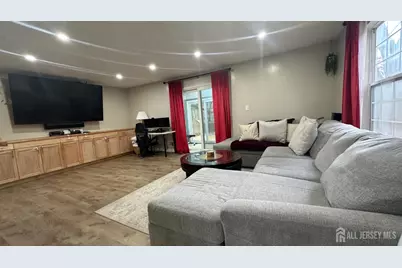 8 Cosgrove Court, East Brunswick Township, NJ 08816 - Photo 19