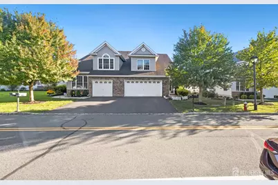 60 Saratoga Court, Franklin Township, NJ 08873 - Photo 1