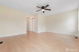 62 Yorkshire Dr, Monroe Township, NJ 08831 - Photo 17