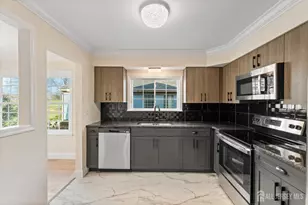 62 Yorkshire Dr, Monroe Township, NJ 08831 - Photo 13
