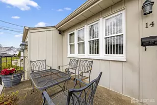 14 Sunnyside Dr, Carteret, NJ 07008 - Photo 5
