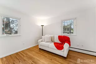 8 Periwinkle Pl, Colonia, NJ 07067 - Photo 27