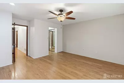 51 Malibu Court, Old Bridge Township, NJ 08857 - Photo 19