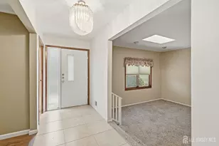 51 Malibu Ct, Old Bridge Township, NJ 08857 - Photo 5