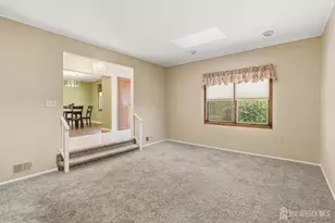 51 Malibu Ct, Old Bridge Township, NJ 08857 - Photo 7