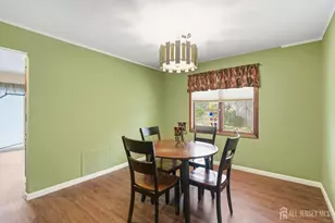 51 Malibu Ct, Old Bridge Township, NJ 08857 - Photo 9