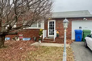 19 Cecelia St, Sayreville, NJ 08872 - Photo 3