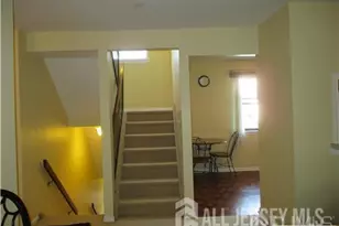 1406 Woodbridge Commons Way, Iselin, NJ 08830 - Photo 15