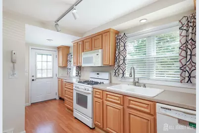 320 Parker Avenue, South Amboy, NJ 08879 - Photo 19