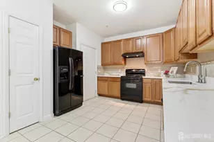 54 Forest Dr, Piscataway Township, NJ 08854 - Photo 9