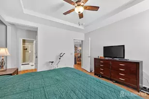 417 Regency Pl, Woodbridge Township, NJ 07095 - Photo 15