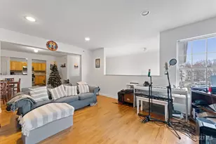 168 Forest Dr, Piscataway Township, NJ 08854 - Photo 7