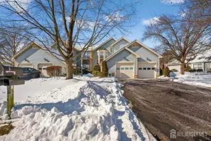 3 Spaulding Dr, Monroe Township, NJ 08831 - Photo 1
