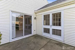 412 Oxford Ln, Monroe Township, NJ 08831 - Photo 25