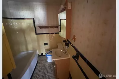 226 Wellington Place, Edison, NJ 08817 - Photo 17