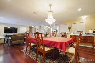 675 Yarborough Way, Monroe Township, NJ 08831 - Photo 13