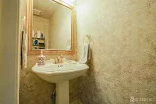 675 Yarborough Way, Monroe Township, NJ 08831 - Photo 45