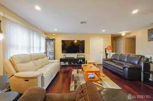 675 Yarborough Way, Monroe Township, NJ 08831 - Photo 9