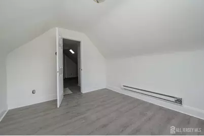 377 Delavan Street, New Brunswick, NJ 08901 - Photo 25