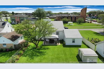 111 Kosciusko Avenue, South Plainfield, NJ 07080 - Photo 5