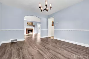 303 Ashland Rd, Middlesex, NJ 08846 - Photo 13