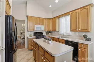 11 Ramsey Way, Monroe Township, NJ 08831 - Photo 7