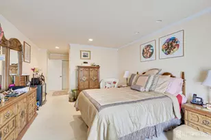 25 Martin Van Buren Dr, Monroe Township, NJ 08831 - Photo 23