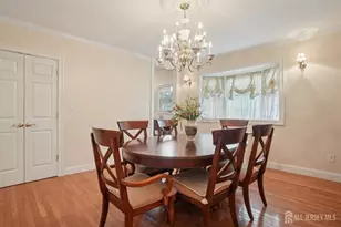 12 Edgewood Rd, Edison, NJ 08820 - Photo 11