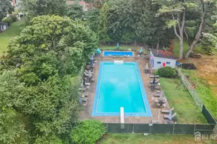 12 Edgewood Rd, Edison, NJ 08820 - Photo 59