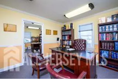 279 Amboy Avenue, Woodbridge Township, NJ 07095 - Photo 17