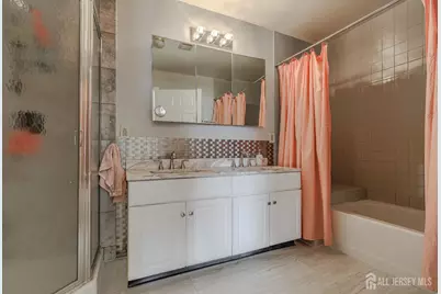 33 Vandeventer Court, Sayreville, NJ 08872 - Photo 13