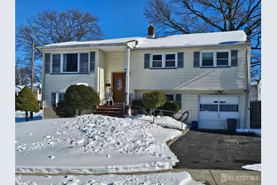 2469-2469 N Macarthur Drive, Union Township, NJ 07083 - Photo 1