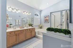 8 Westminster Dr, Monroe Township, NJ 08831 - Photo 19