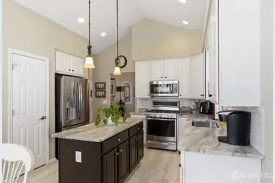 8 Westminster Drive, Monroe Township, NJ 08831 - Photo 9