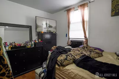 111 Center Street, Metuchen, NJ 08840 - Photo 25