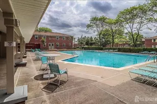 72 Fox Rd, Edison, NJ 08817 - Photo 29