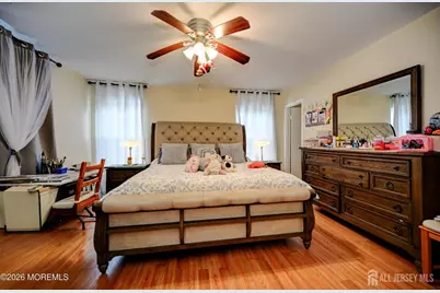 22 Borell Square, Sayreville, NJ 08859 - Photo 15