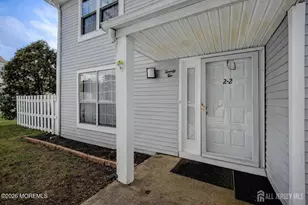 22 Borell Square, Sayreville, NJ 08859 - Photo 3
