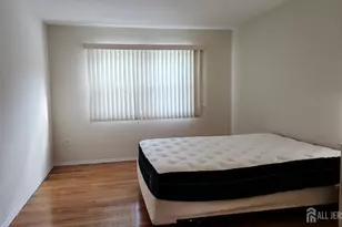 182 Evergreen Rd, Edison, NJ 08837 - Photo 9