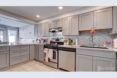 274 274 Bath Ave  8 Avenue, Long Branch, NJ 07740 - Photo 5