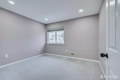 51 Cherrywood Drive, Piscataway Township, NJ 08854 - Photo 23