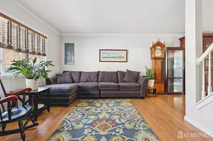 28 W Francis St, Iselin, NJ 08830 - Photo 5