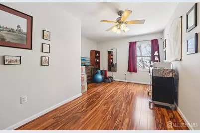 28 W Francis Street, Iselin, NJ 08830 - Photo 19