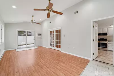 32 Waverly Dr, West Drive, Middlesex, NJ 08817 - Photo 27