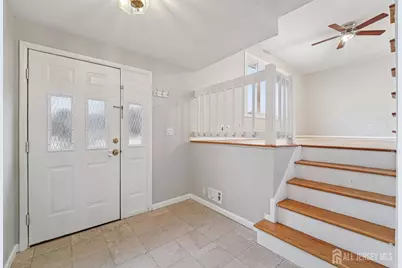 32 Waverly Dr, West Drive, Middlesex, NJ 08817 - Photo 7