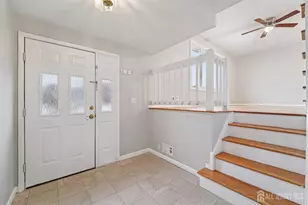 32 Waverly Dr West Dr, Middlesex, NJ 08817 - Photo 7