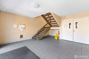 312 Raintree Ct, Helmetta, NJ 08828 - Photo 5