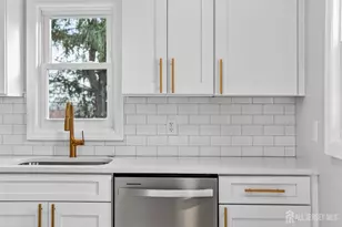 44 Harrison St, Sayreville, NJ 08872 - Photo 13