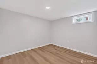 44 Harrison St, Sayreville, NJ 08872 - Photo 49