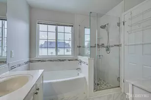 51 Cherrywood Dr, Piscataway Township, NJ 08854 - Photo 21